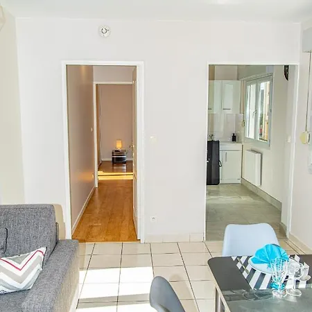 Le Victoria Hyper-centre Apartment Decines-Charpieu